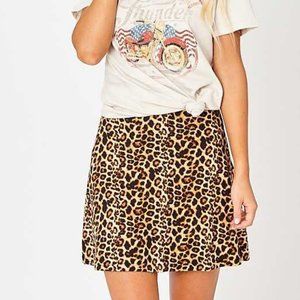 Altar'd State Mini Skirt Tan Cheetah Animal Print Slipon Skater Medium